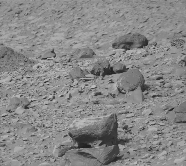 Sol 4266: Mast Camera (Mastcam)