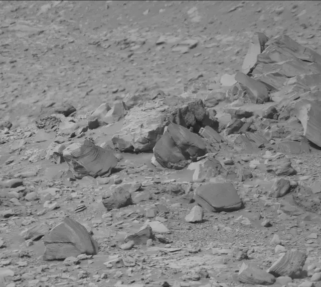 Sol 4266: Mast Camera (Mastcam)