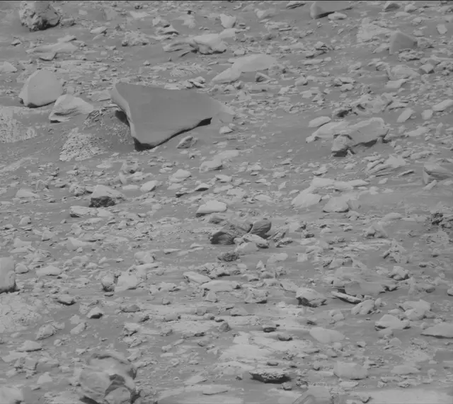 Sol 4266: Mast Camera (Mastcam)