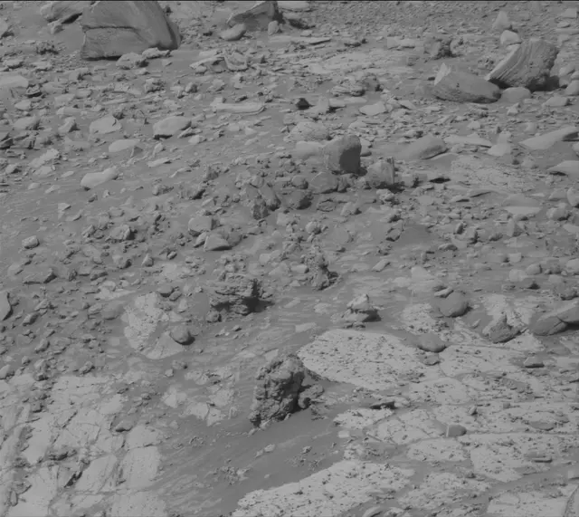 Sol 4266: Mast Camera (Mastcam)