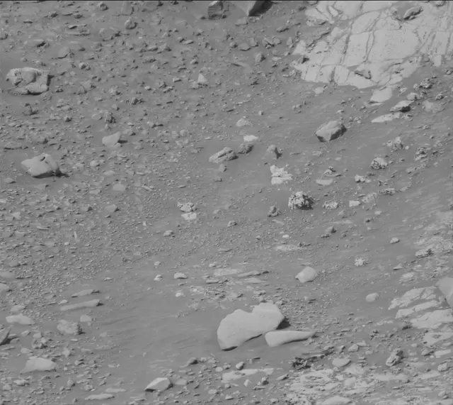 Sol 4266: Mast Camera (Mastcam)