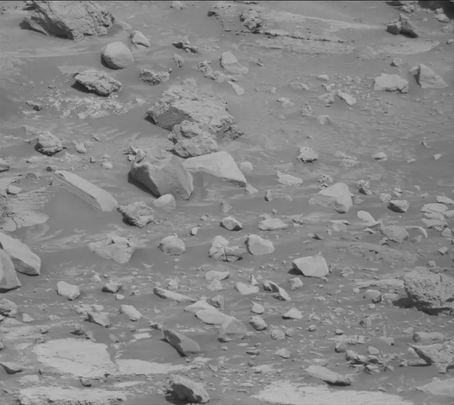 Sol 4267: Mast Camera (Mastcam)