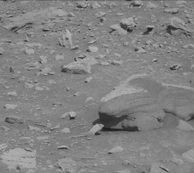 Sol 4269: Mast Camera (Mastcam)