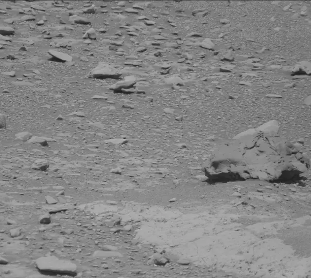 Sol 4269: Mast Camera (Mastcam)