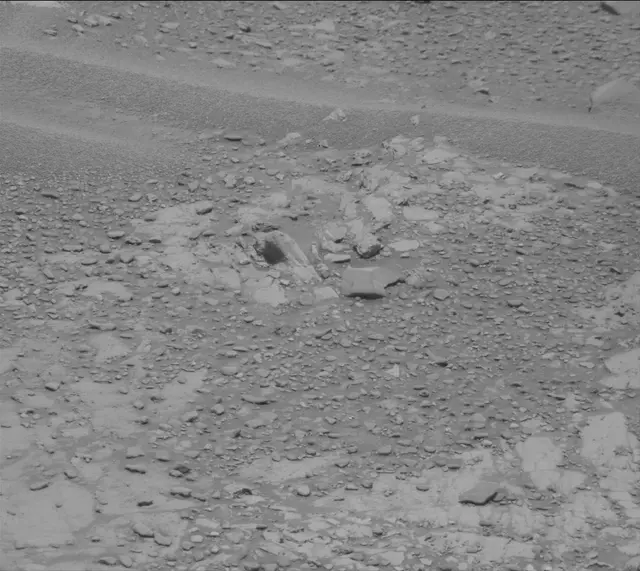 Sol 4269: Mast Camera (Mastcam)
