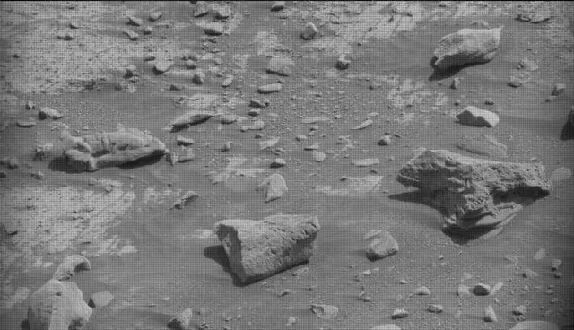 Sol 4271: Mast Camera (Mastcam)