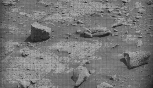 Sol 4271: Mast Camera (Mastcam)