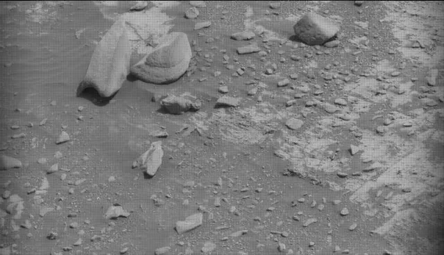 Sol 4271: Mast Camera (Mastcam)