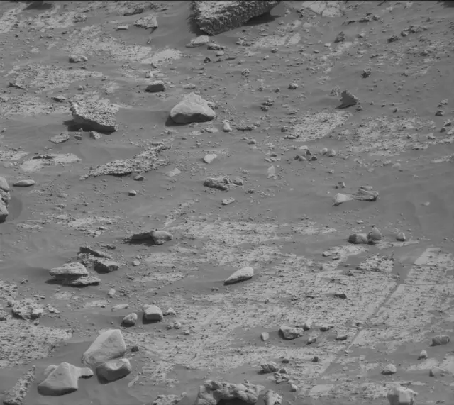 Sol 4271: Mast Camera (Mastcam)