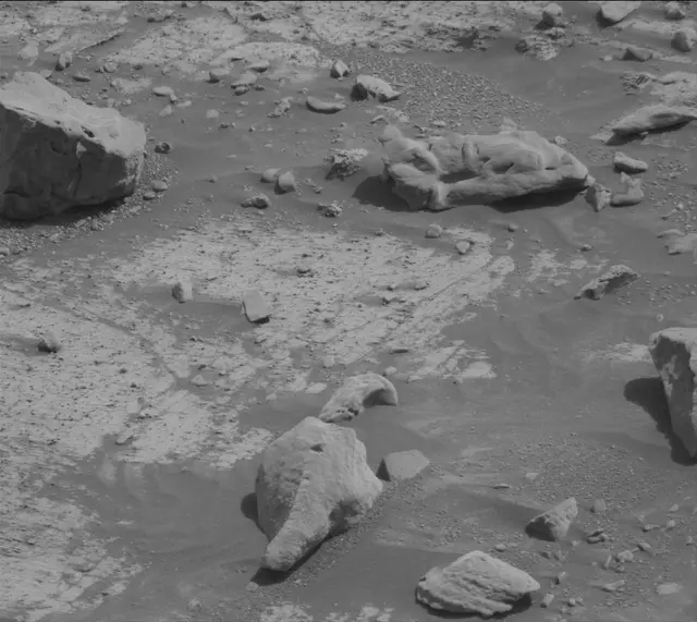 Sol 4271: Mast Camera (Mastcam)