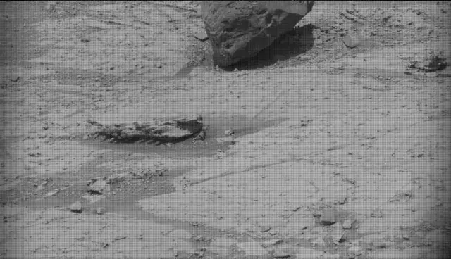 Sol 4273: Mast Camera (Mastcam)