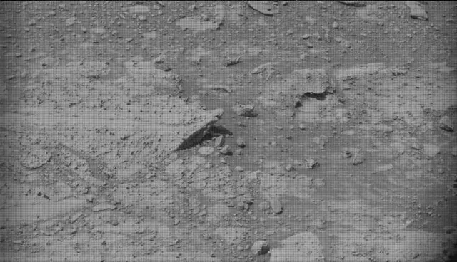 Sol 4273: Mast Camera (Mastcam)