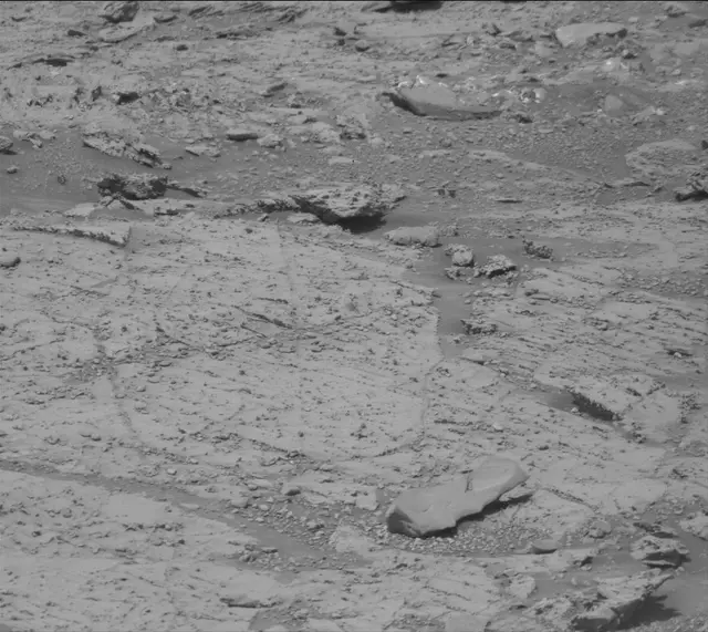 Sol 4273: Mast Camera (Mastcam)