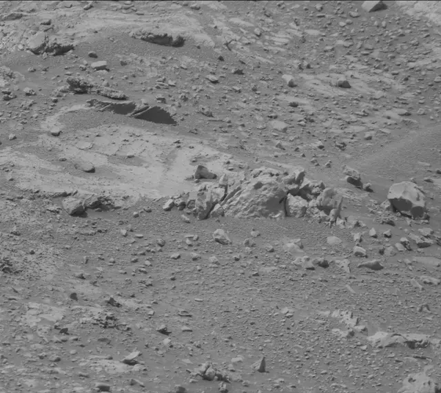 Sol 4273: Mast Camera (Mastcam)