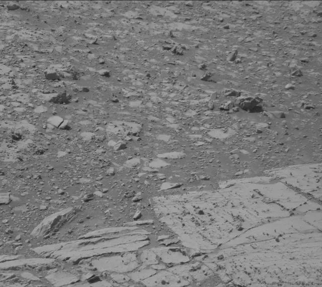 Sol 4273: Mast Camera (Mastcam)