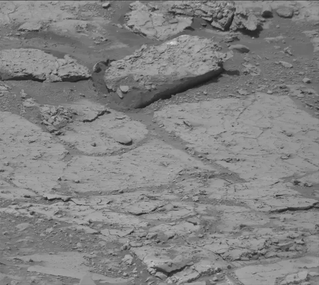 Sol 4273: Mast Camera (Mastcam)