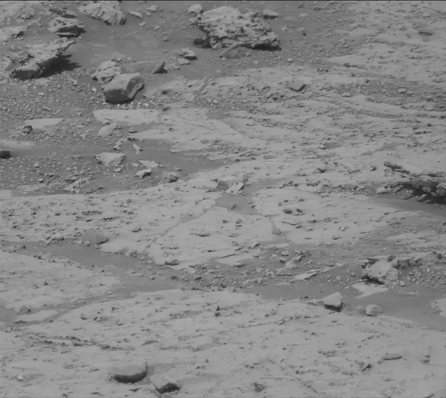 Sol 4273: Mast Camera (Mastcam)