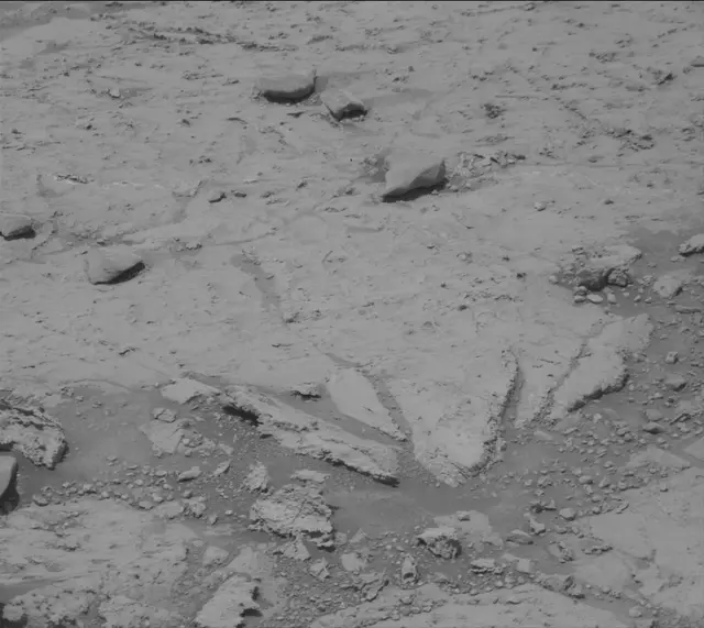 Sol 4273: Mast Camera (Mastcam)