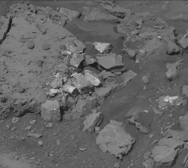 Sol 4278: Mast Camera (Mastcam)
