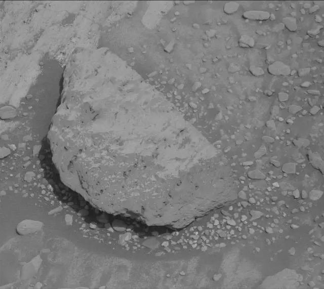 Sol 4286: Mast Camera (Mastcam)