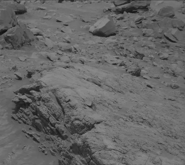 Sol 4287: Mast Camera (Mastcam)