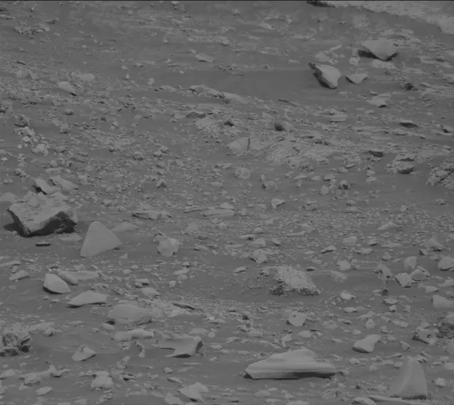 Sol 4287: Mast Camera (Mastcam)