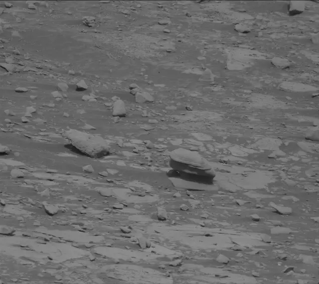 Sol 4287: Mast Camera (Mastcam)