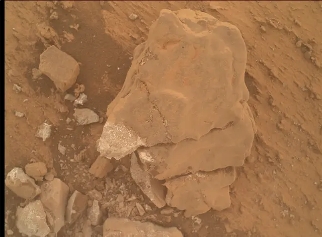 Sol 4289: Mars Hand Lens Imager (MAHLI)