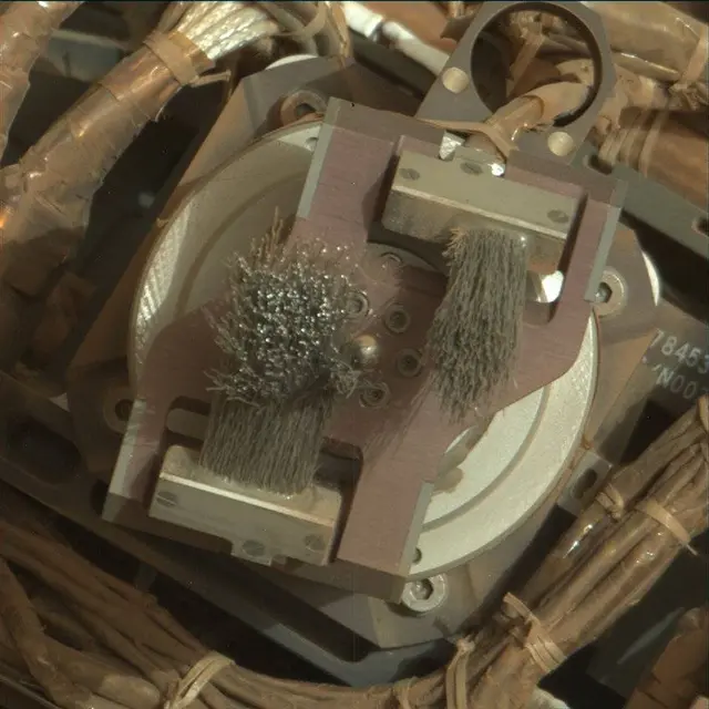 Sol 4291: Mast Camera (Mastcam)