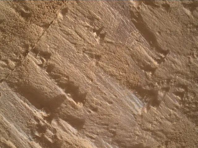 Sol 4291: Mars Hand Lens Imager (MAHLI)