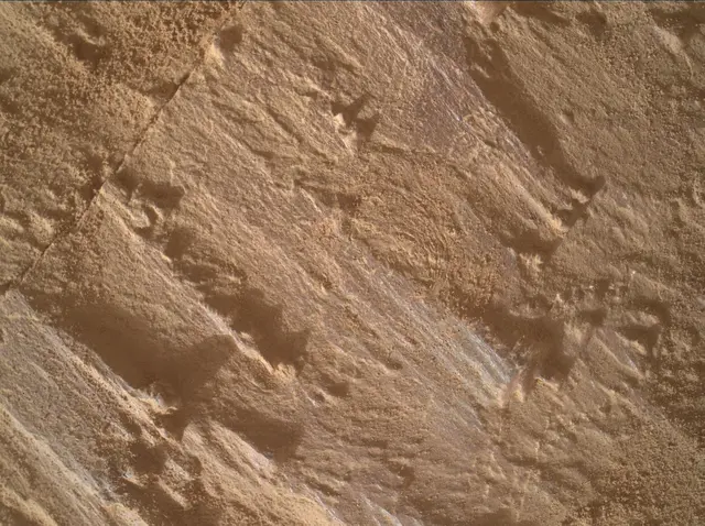 Sol 4291: Mars Hand Lens Imager (MAHLI)