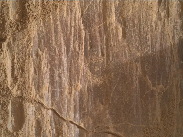 Sol 4291: Mars Hand Lens Imager (MAHLI)
