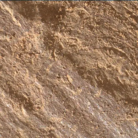 Sol 4291: Mars Hand Lens Imager (MAHLI)
