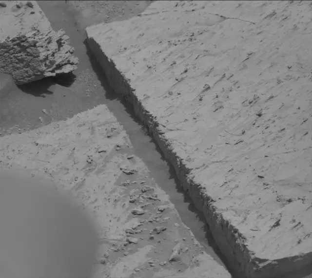 Sol 4293: Mast Camera (Mastcam)