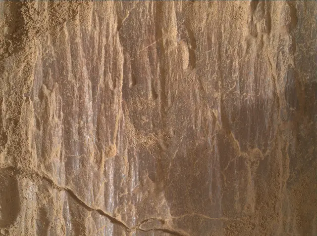 Sol 4293: Mars Hand Lens Imager (MAHLI)