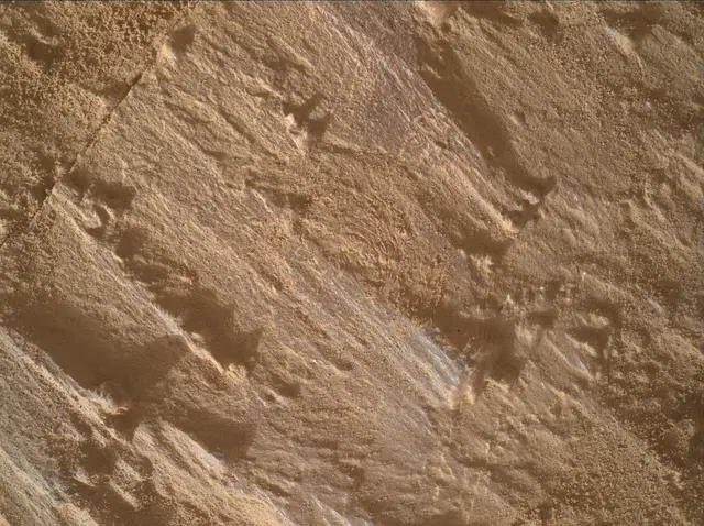 Sol 4293: Mars Hand Lens Imager (MAHLI)