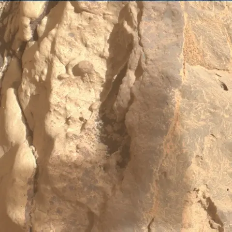 Sol 4294: Mars Hand Lens Imager (MAHLI)