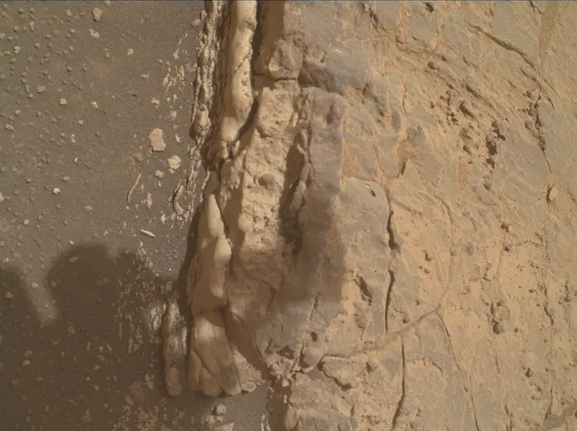 Sol 4294: Mars Hand Lens Imager (MAHLI)
