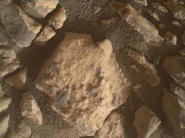 Sol 4295: Mars Hand Lens Imager (MAHLI)