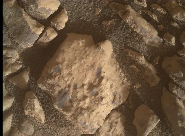 Sol 4295: Mars Hand Lens Imager (MAHLI)
