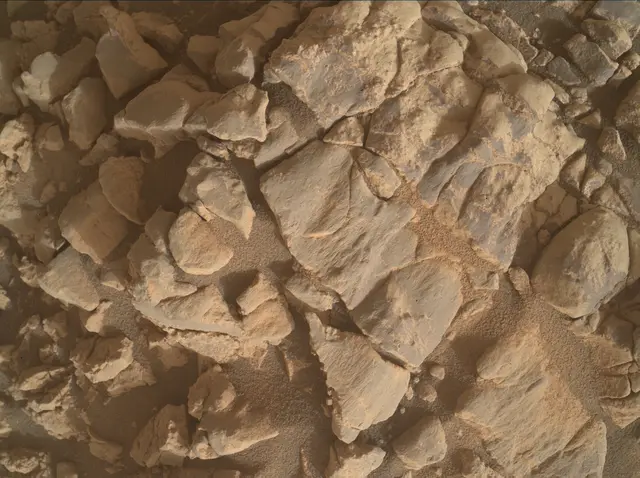 Sol 4295: Mars Hand Lens Imager (MAHLI)