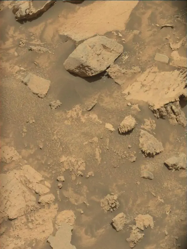 Sol 4296: Mast Camera (Mastcam)