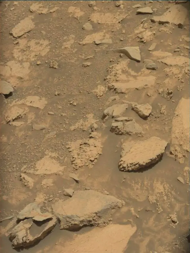 Sol 4296: Mast Camera (Mastcam)