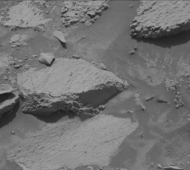 Sol 4297: Mast Camera (Mastcam)