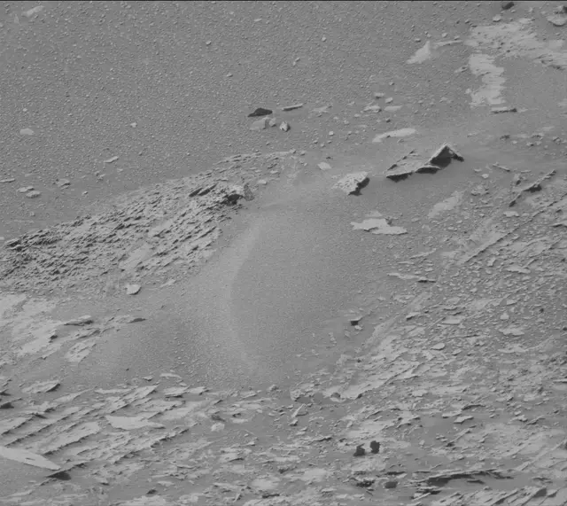 Sol 4297: Mast Camera (Mastcam)