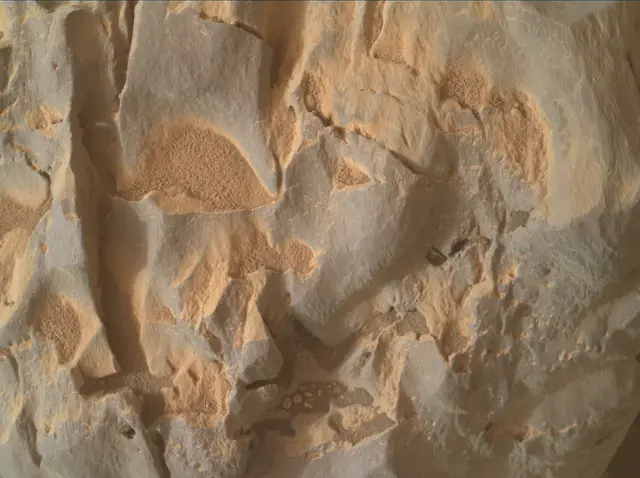 Sol 4297: Mars Hand Lens Imager (MAHLI)