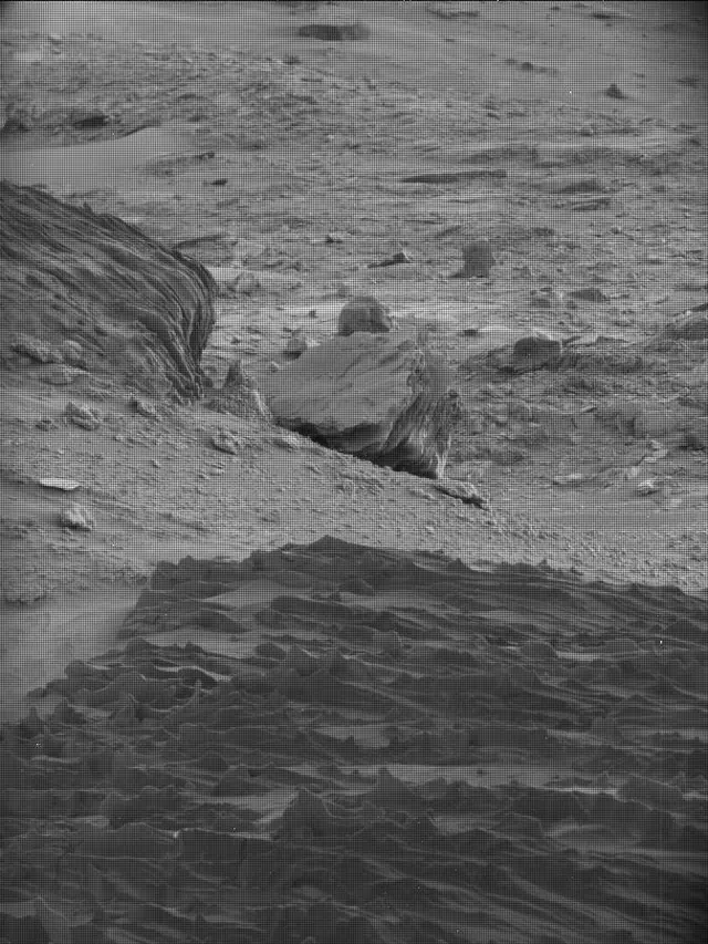 Sol 4298: Mast Camera (Mastcam)