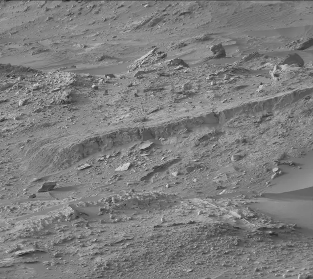 Sol 4298: Mast Camera (Mastcam)