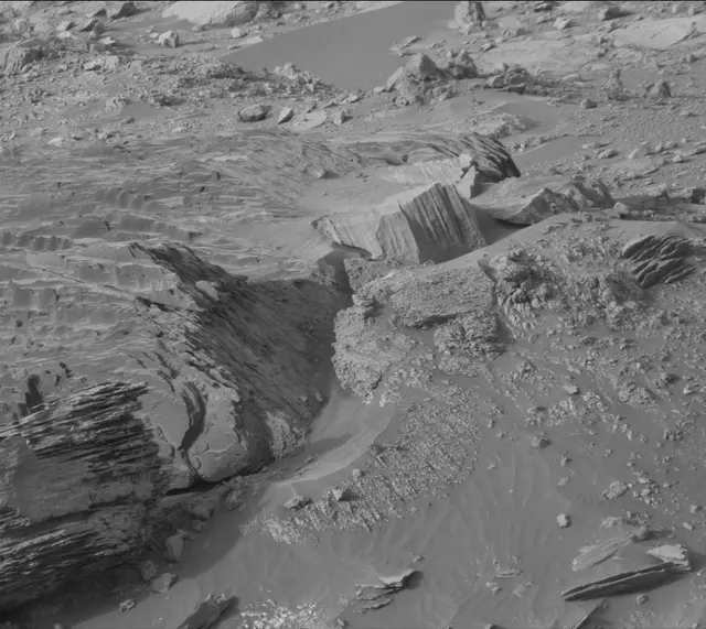 Sol 4298: Mast Camera (Mastcam)