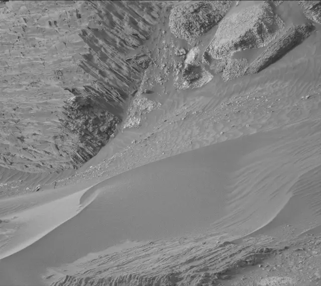 Sol 4298: Mast Camera (Mastcam)